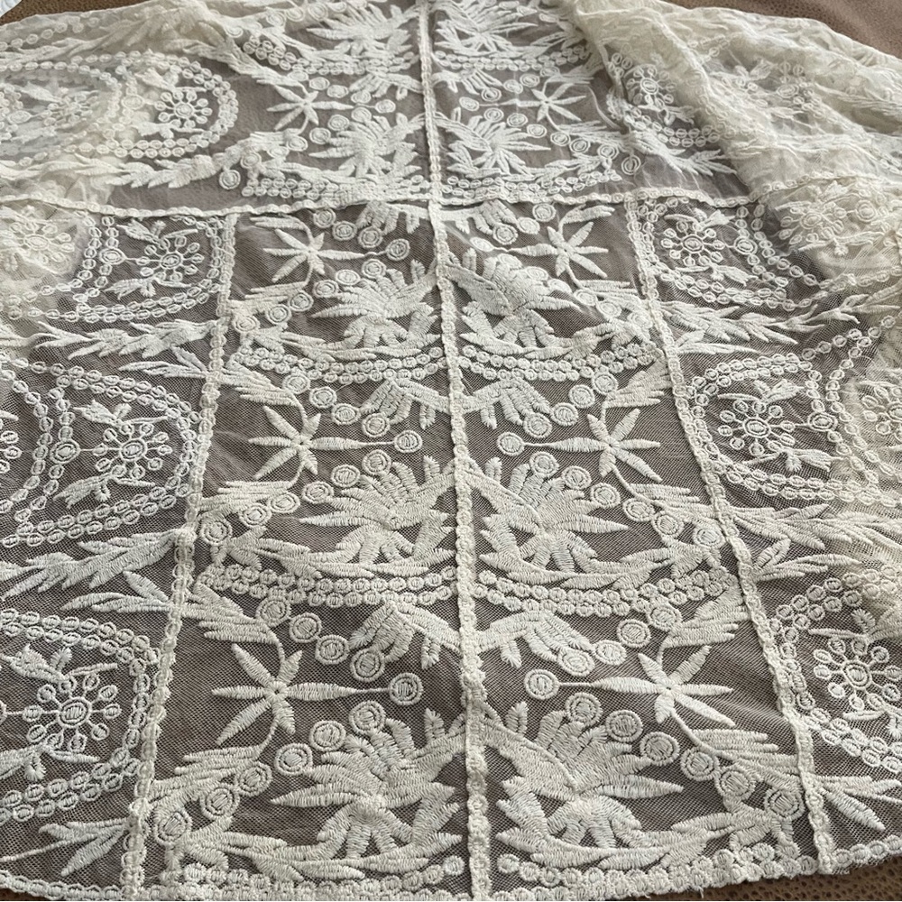 Knapp Studio Ivory Lace Kimono Cardigan Size S (but roomy) - Picture 11 of 13